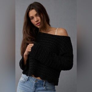 American Eagle Bell Sleeve Open Knit Ballet Neck Black Scalloped Sweater, XL